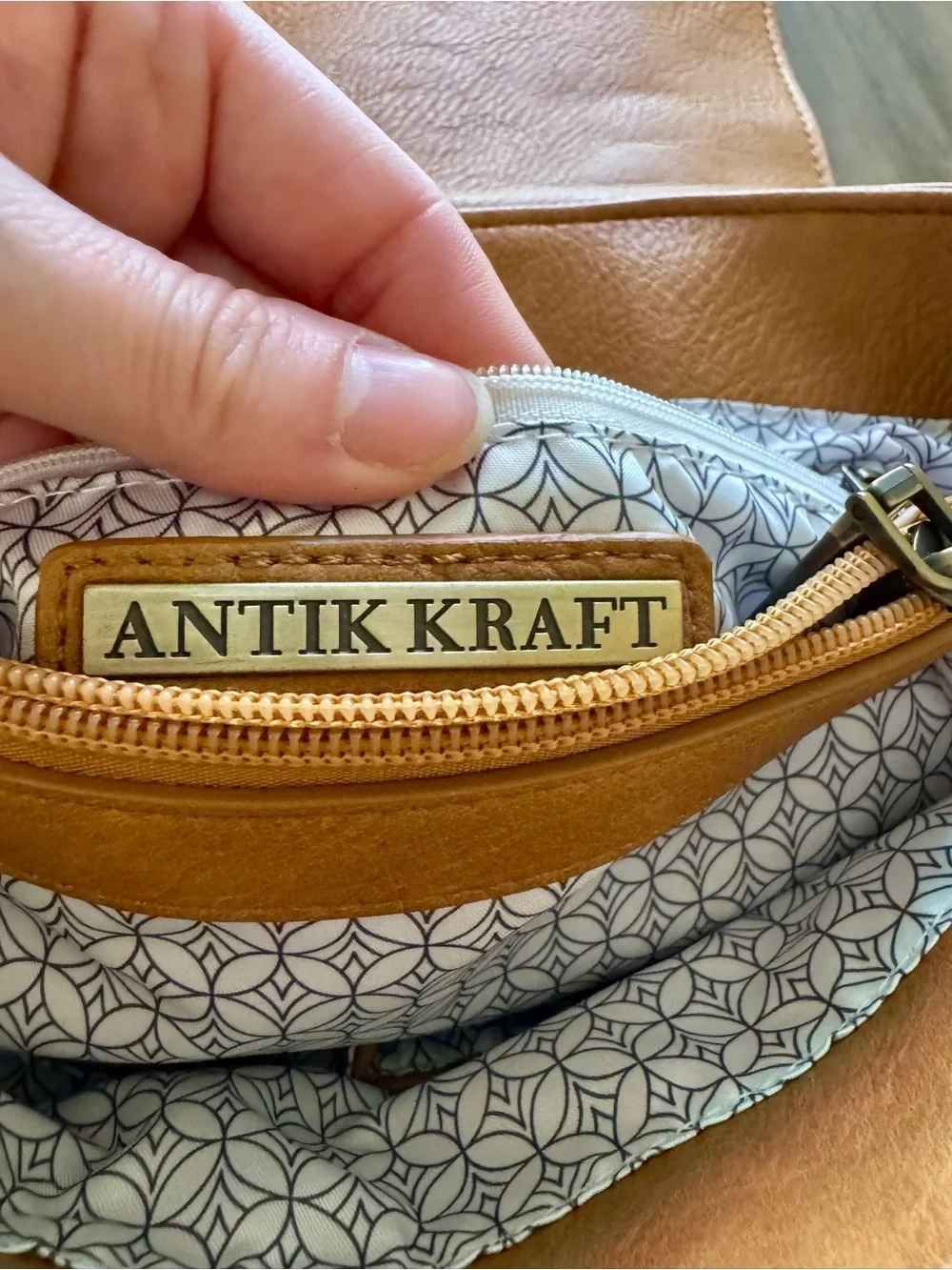Antik Kraft Tan Leather Backpack
